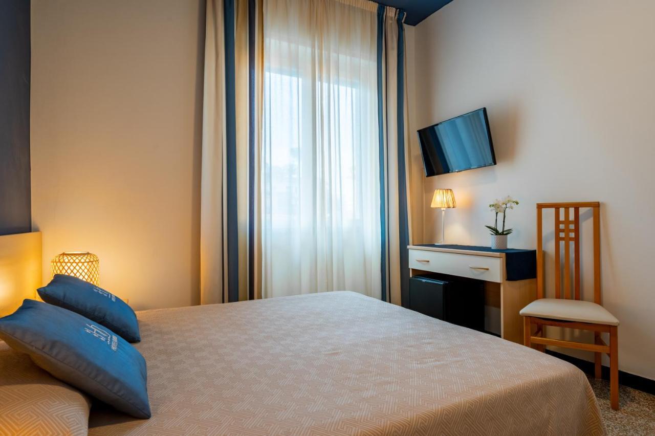 Hotel Doria Cavi di Lavagna Esterno foto