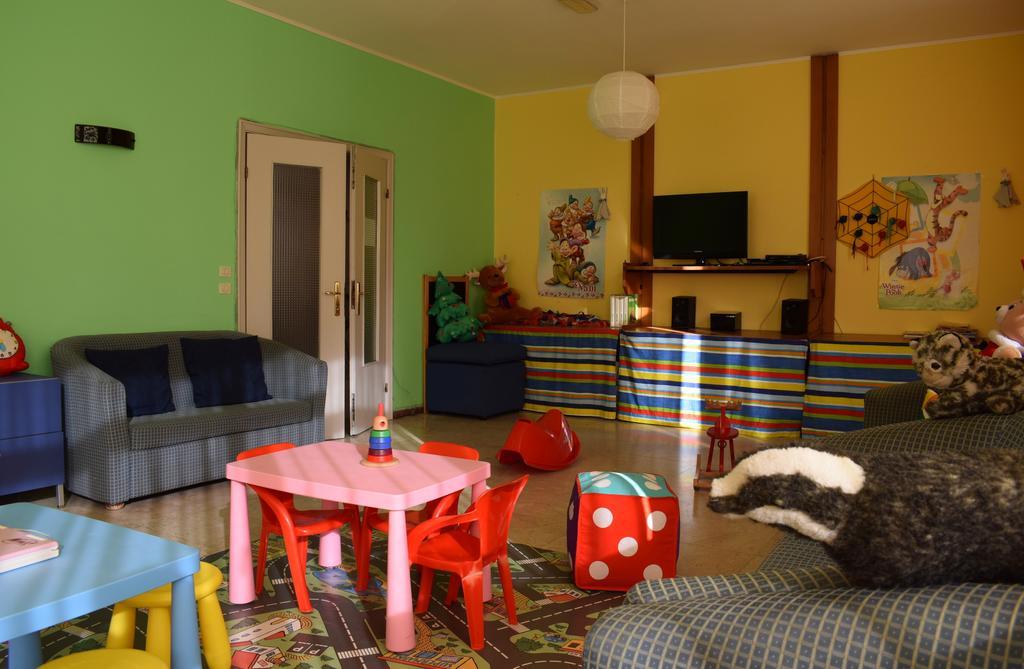 Hotel Doria Cavi di Lavagna Esterno foto