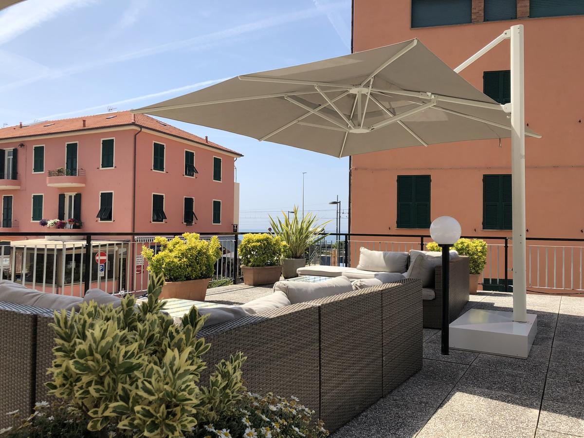 Hotel Doria Cavi di Lavagna Esterno foto