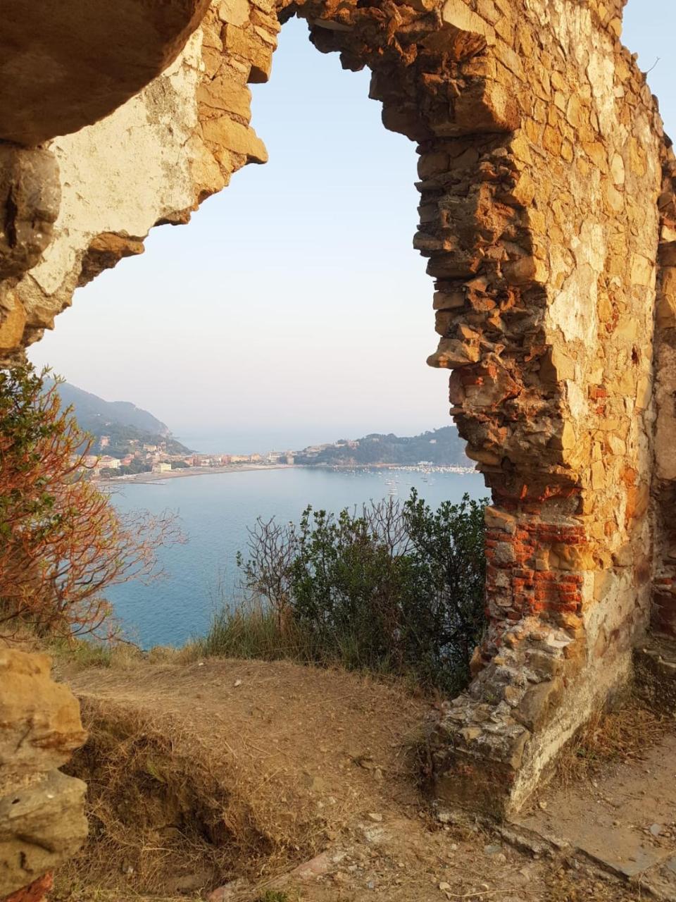 Hotel Doria Cavi di Lavagna Esterno foto
