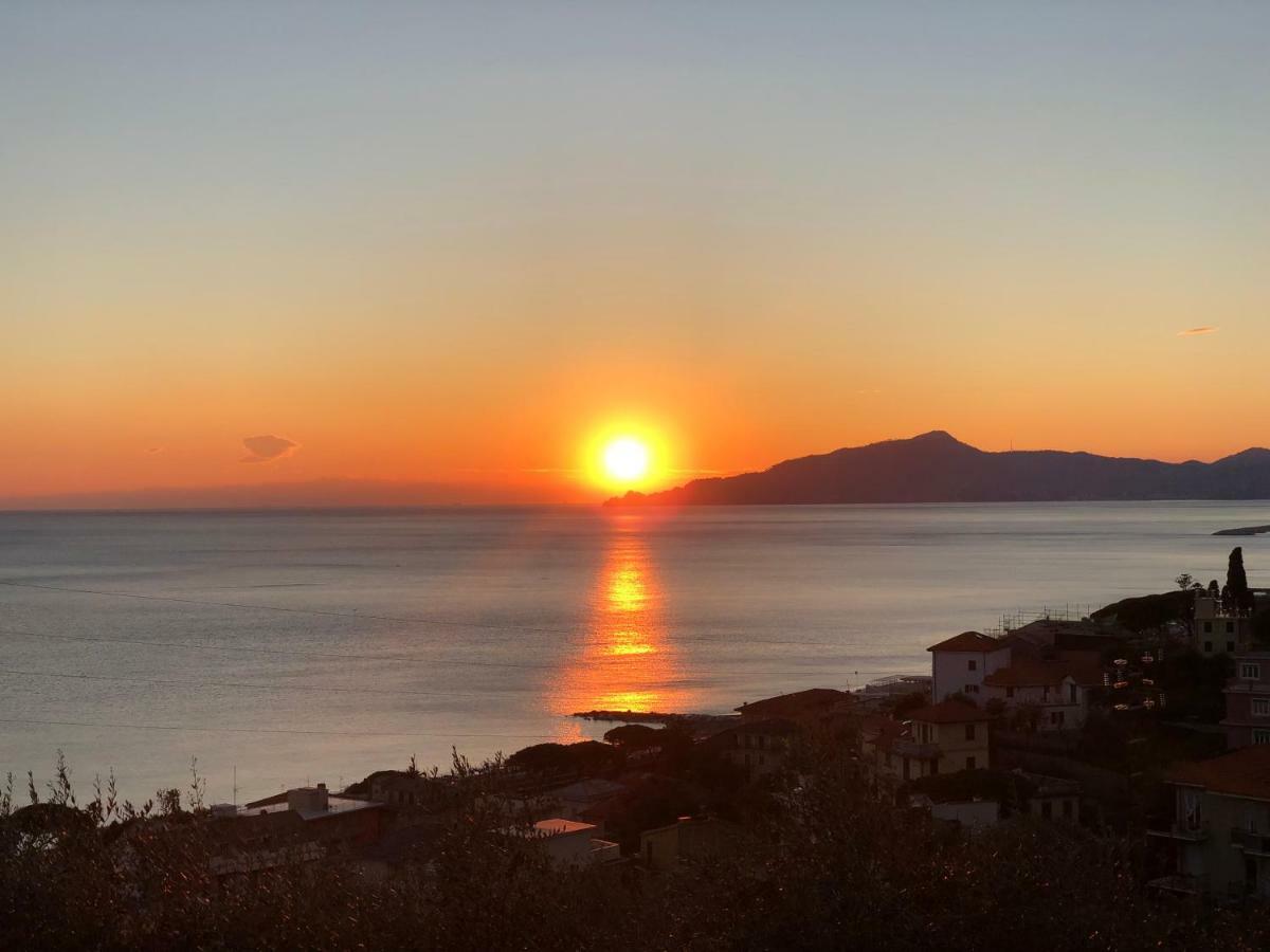 Hotel Doria Cavi di Lavagna Esterno foto